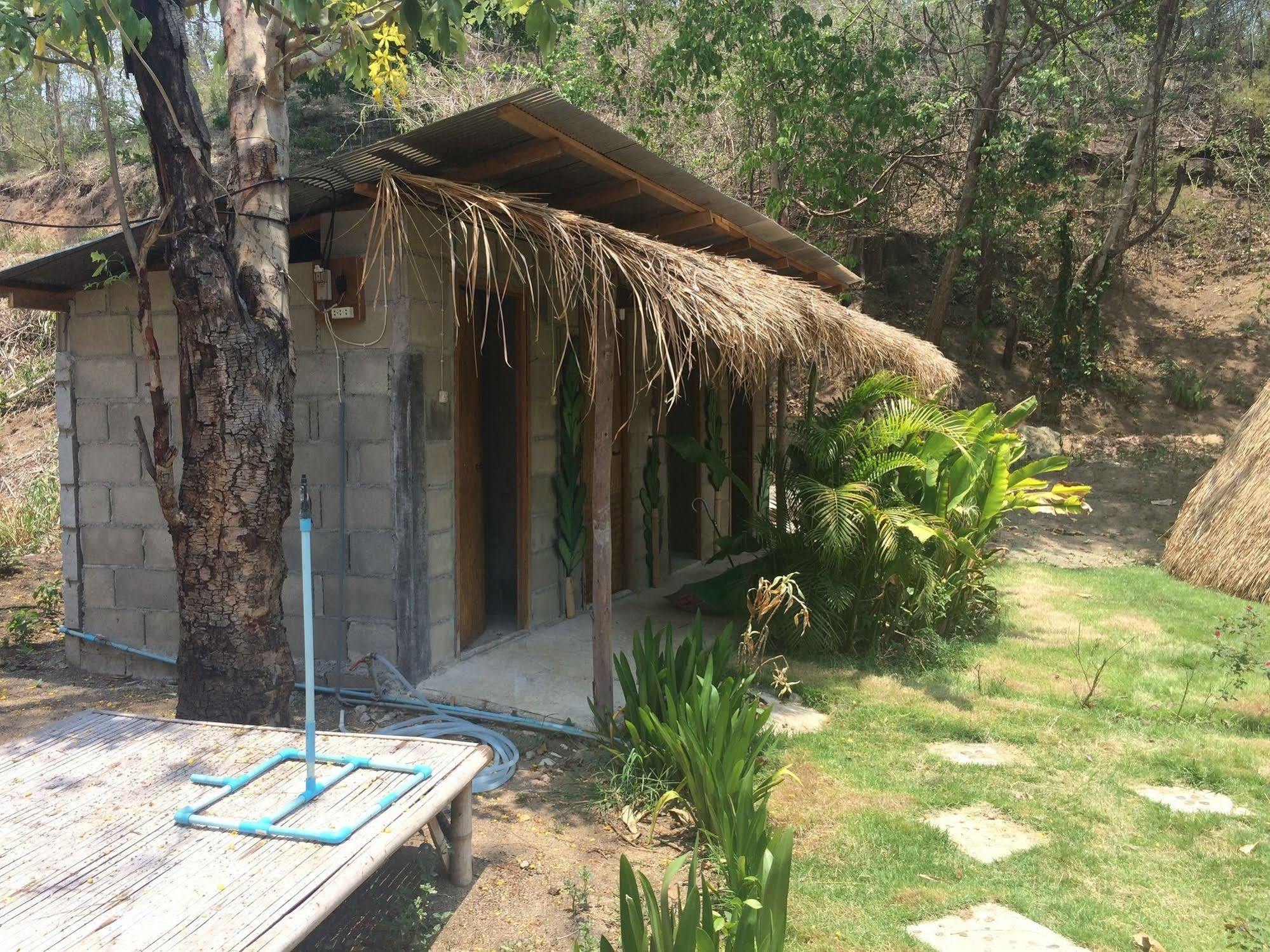Hotel Pai Bamboo Hut Exterior foto